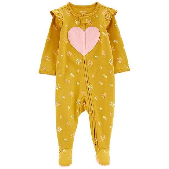 Mameluco Corazon Carters Talla 6 meses